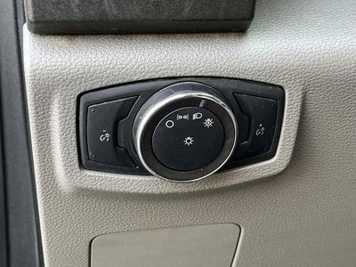 2020 Ford Super Duty F-350 DRW XL 4WD Crew Cab 179" WB 60" CA