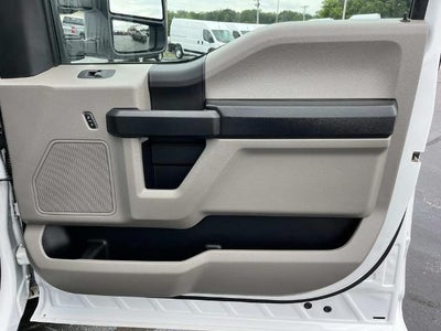 2021 Ford Super Duty F-350 DRW XL 4WD Crew Cab 179" WB 60" CA