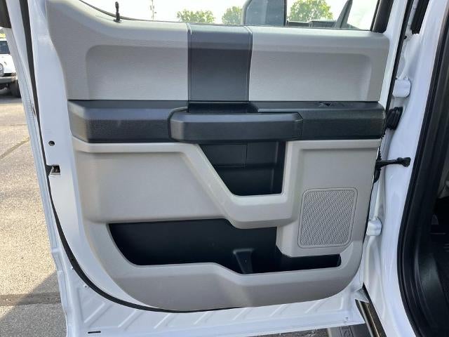 2021 Ford Super Duty F-350 DRW XL 4WD Crew Cab 179" WB 60" CA