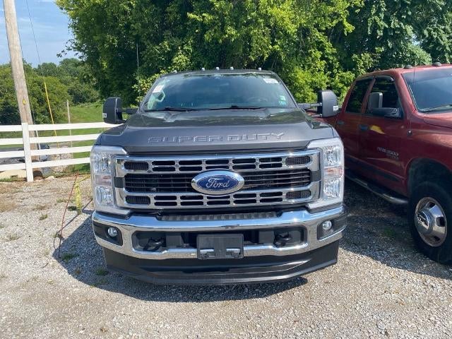 2025 Ford Super Duty F-350 DRW XLT 4WD SuperCab 168" WB 60" CA