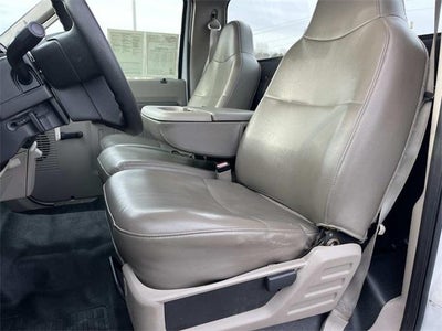 2008 Ford Super Duty F-550 DRW 2WD Reg Cab 141" WB 60" CA XL
