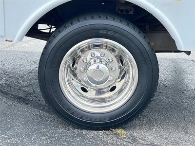 2012 Ford Super Duty F-450 DRW 2WD Reg Cab 141" WB 60" CA XL