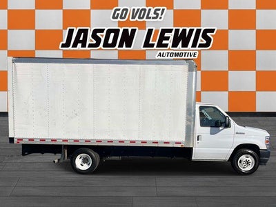 2022 Ford E-Series Cutaway E-350 SRW 138" WB