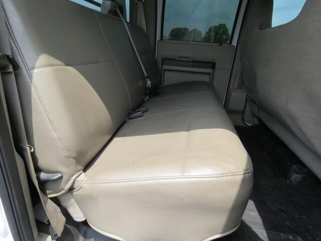2008 Ford Super Duty F-450 DRW 4WD Crew Cab 176" WB 60" CA XL