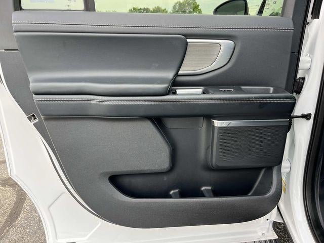 2025 Ford Expedition Max Platinum 4x4
