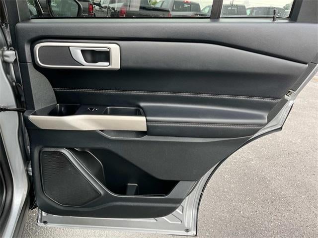 2023 Ford Explorer XLT 4WD