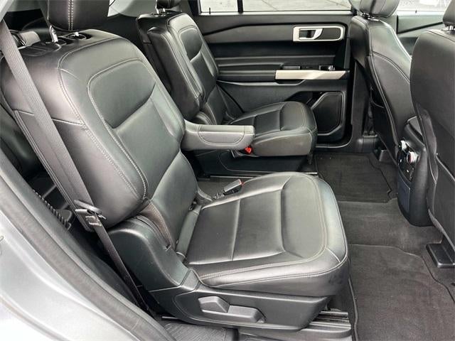 2023 Ford Explorer XLT 4WD