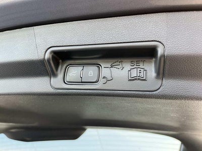 2025 Ford Explorer ST-Line 4WD