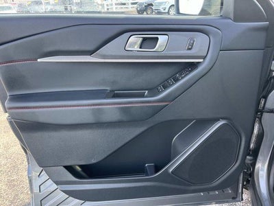 2025 Ford Explorer ST-Line 4WD