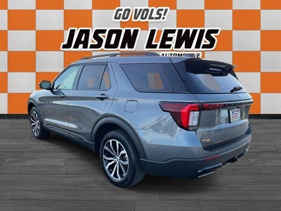2025 Ford Explorer ST-Line 4WD
