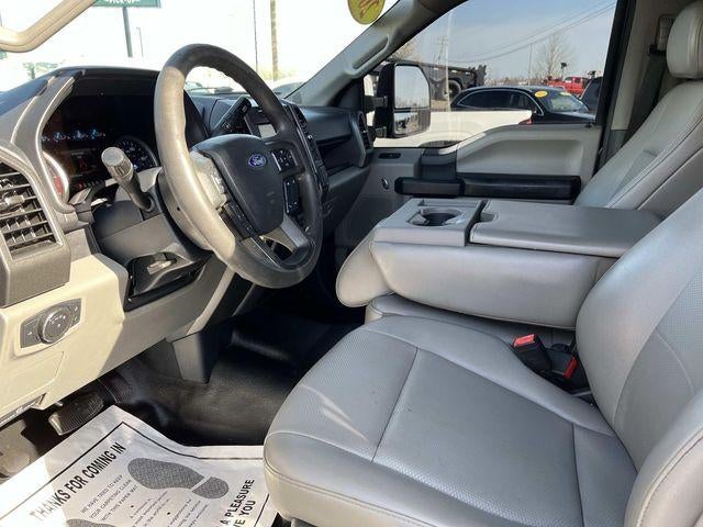 2022 Ford Super Duty F-250 SRW XL 2WD Crew Cab 6.75' Box