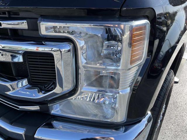 2022 Ford Super Duty F-250 SRW XLT 4WD Crew Cab 6.75' Box