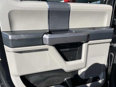 2022 Ford Super Duty F-250 SRW XLT 4WD Crew Cab 6.75' Box