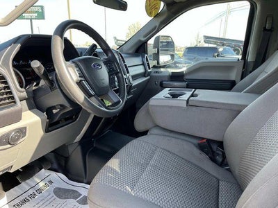 2022 Ford Super Duty F-250 SRW XLT 4WD Crew Cab 6.75' Box