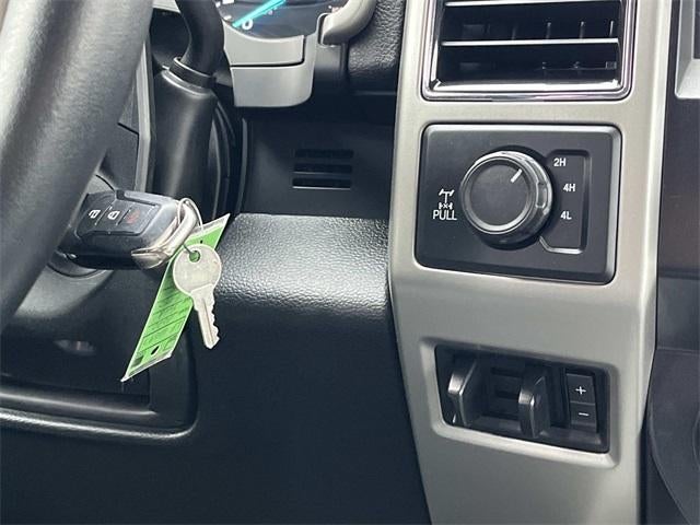 2020 Ford Super Duty F-250 SRW LARIAT 4WD Crew Cab 6.75' Box