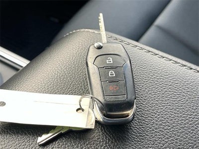 2020 Ford Super Duty F-250 SRW LARIAT 4WD Crew Cab 6.75' Box