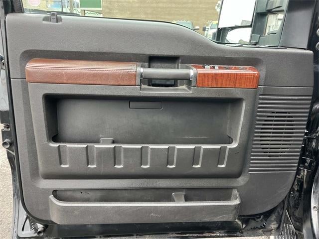 2011 Ford Super Duty F-250 SRW 4WD Crew Cab 6-3/4 Ft Box Lariat