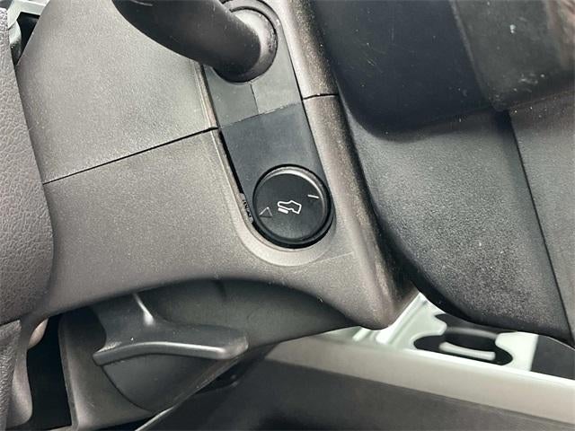 2011 Ford Super Duty F-250 SRW 4WD Crew Cab 6-3/4 Ft Box Lariat