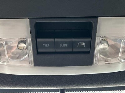 2011 Ford Super Duty F-250 SRW 4WD Crew Cab 6-3/4 Ft Box Lariat