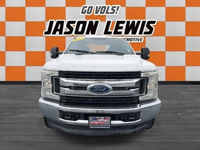 2017 Ford Super Duty F-250 SRW XLT 4WD Crew Cab 6.75' Box