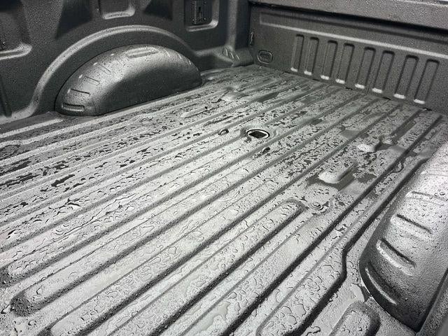 2017 Ford Super Duty F-250 SRW XLT 4WD Crew Cab 6.75' Box