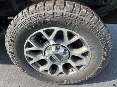 2022 Ford Super Duty F-250 SRW LARIAT 4WD Crew Cab 6.75' Box