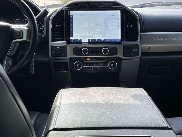 2022 Ford Super Duty F-250 SRW LARIAT 4WD Crew Cab 6.75' Box