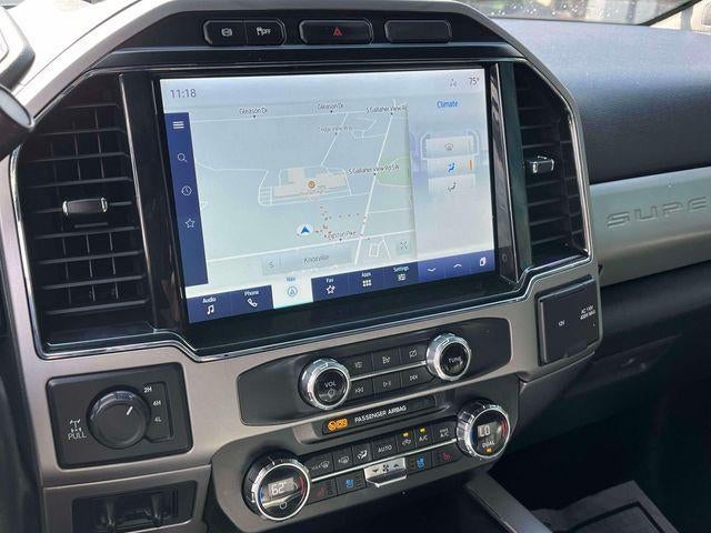 2022 Ford Super Duty F-250 SRW LARIAT 4WD Crew Cab 6.75' Box