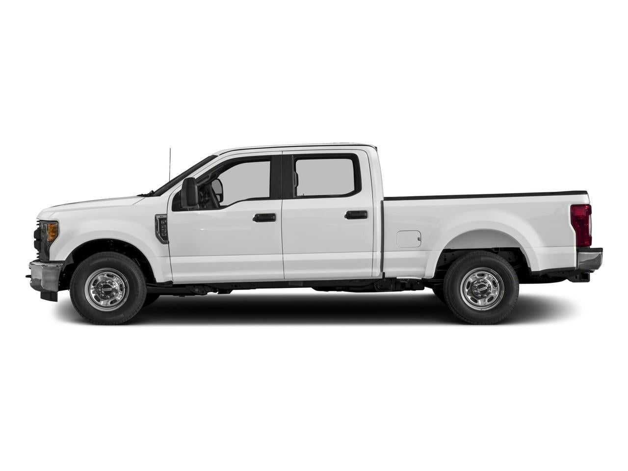 2017 Ford Super Duty F-350 SRW XL 4WD Crew Cab 6.75' Box