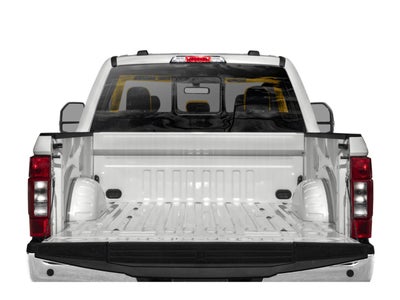 2022 Ford Super Duty F-350 DRW LARIAT 4WD Crew Cab 8' Box