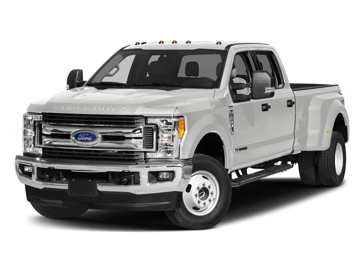 2017 Ford Super Duty F-350 DRW XLT 4WD Crew Cab 8' Box