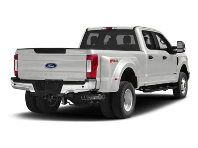 2017 Ford Super Duty F-350 DRW XLT 4WD Crew Cab 8' Box
