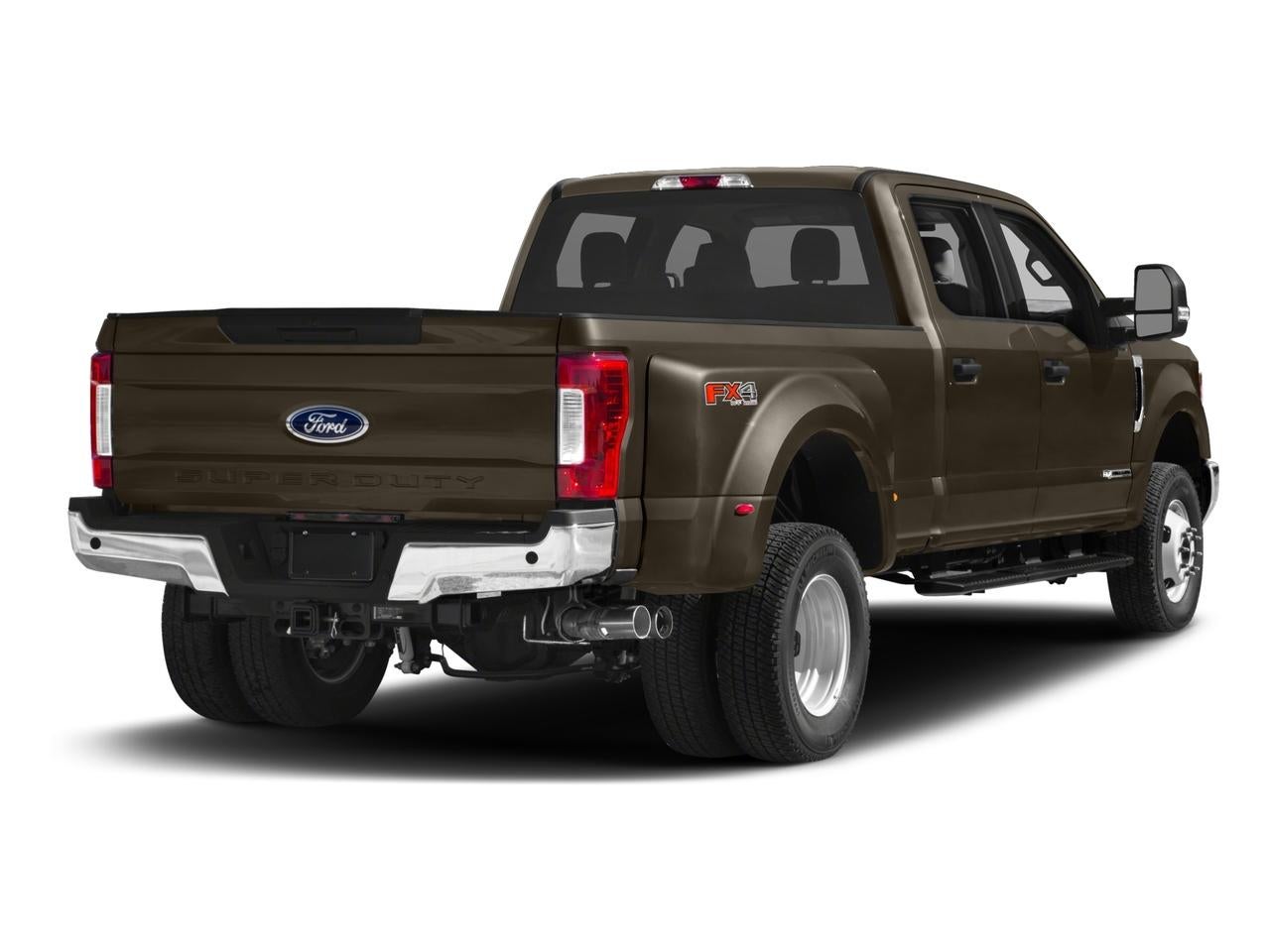 2017 Ford Super Duty F-350 DRW XLT 4WD Crew Cab 8' Box