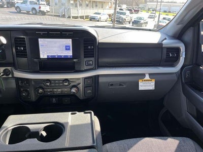 2024 Ford Super Duty F-350 DRW XLT 4WD Crew Cab 8' Box