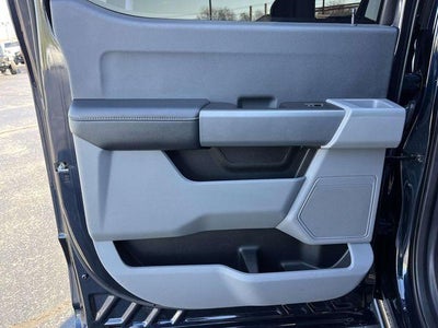 2024 Ford Super Duty F-350 DRW XLT 4WD Crew Cab 8' Box