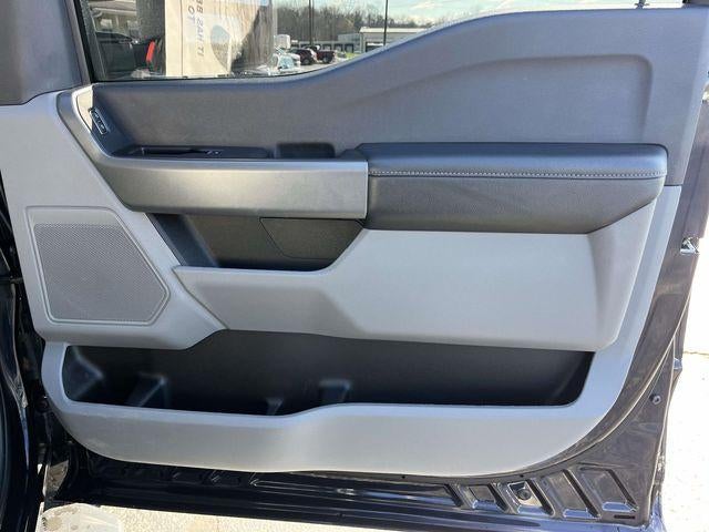 2024 Ford Super Duty F-350 DRW XLT 4WD Crew Cab 8' Box