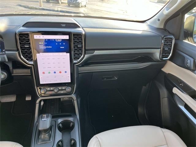 2024 Ford Ranger LARIAT 4WD SuperCrew 5' Box