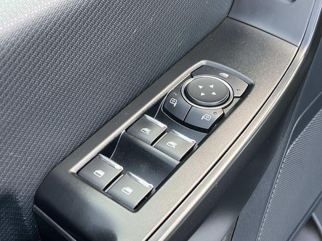 2022 Ford F-150 XL 2WD SuperCrew 5.5' Box