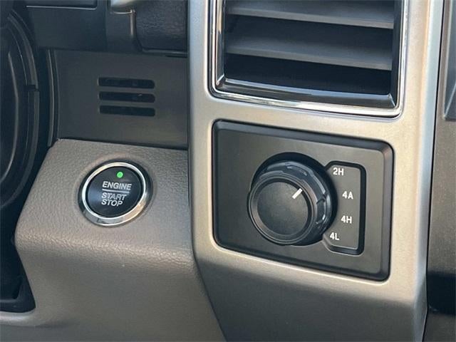 2018 Ford F-150 LARIAT 4WD SuperCrew 5.5' Box