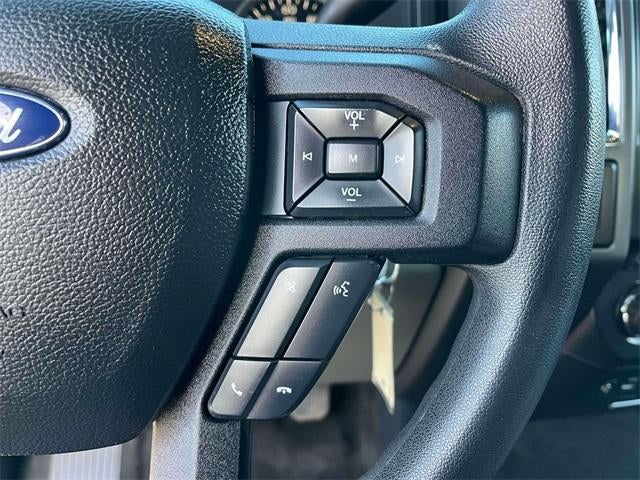 2015 Ford F-150 4WD SuperCrew 5-1/2 Ft Box XLT