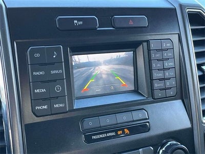 2015 Ford F-150 4WD SuperCrew 5-1/2 Ft Box XLT