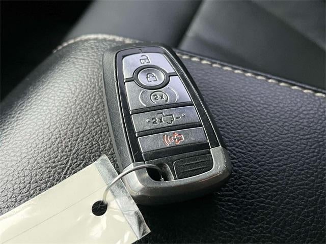 2018 Ford F-150 LARIAT 4WD SuperCrew 5.5' Box