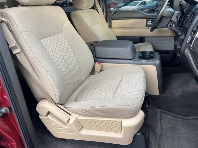 2013 Ford F-150 2WD SuperCrew 5-1/2 Ft Box XLT