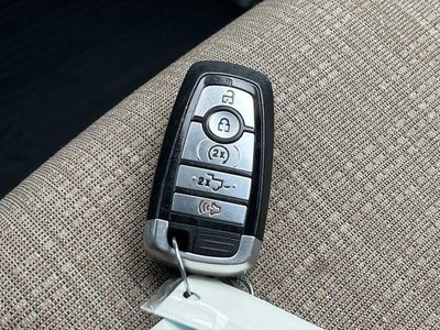 2022 Ford F-150 XLT 4WD SuperCrew 5.5' Box