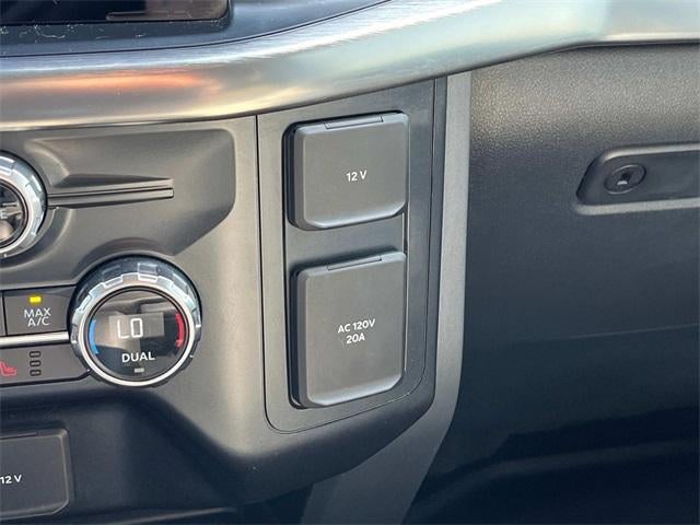 2021 Ford F-150 LARIAT 4WD SuperCrew 5.5' Box