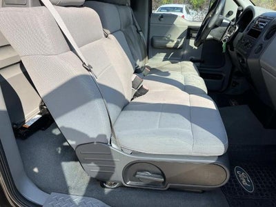 2006 Ford F-150 2WD Regular Cab Styleside 6-1/2 Ft Box STX
