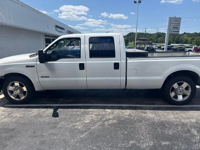 2007 Ford Super Duty F-250 2WD Crew Cab 6-3/4 Ft Box XL
