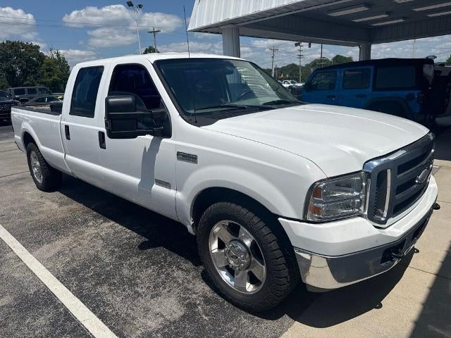 2007 Ford Super Duty F-250 2WD Crew Cab 6-3/4 Ft Box XL