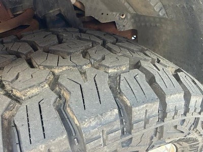 2007 Ford Super Duty F-250 2WD Crew Cab 6-3/4 Ft Box XL