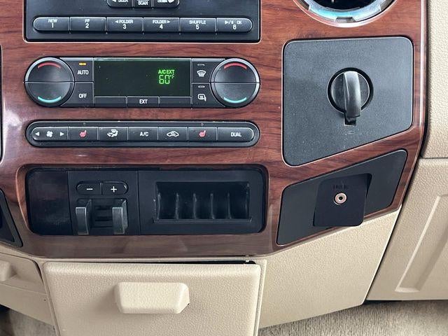 2008 Ford Super Duty F-250 SRW 4WD Crew Cab 6-3/4 Ft Box King Ranch